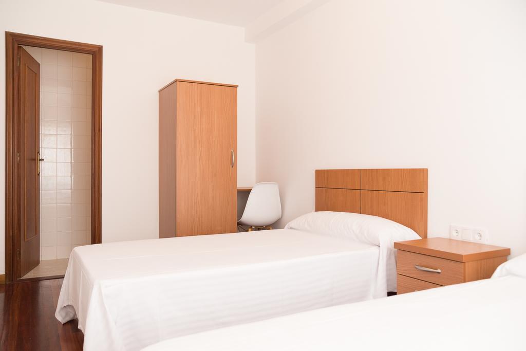O Tobo Do Lobo Hotel Melide Eksteriør billede