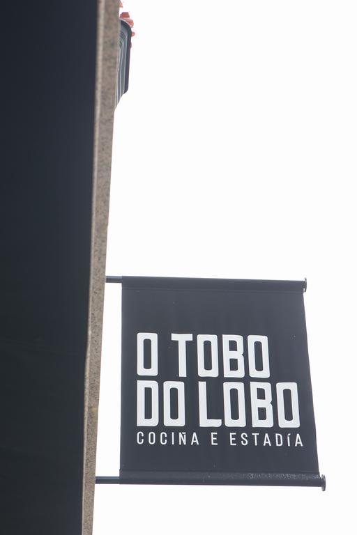 O Tobo Do Lobo Hotel Melide Eksteriør billede